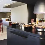 Campanile Hotel 3*