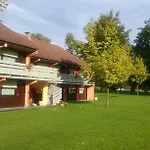 Campanile ホテル 3*