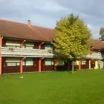 Campanile 3* موبيج