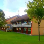 Campanile ホテル