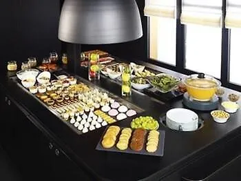 Hotel Campanile Maubeuge