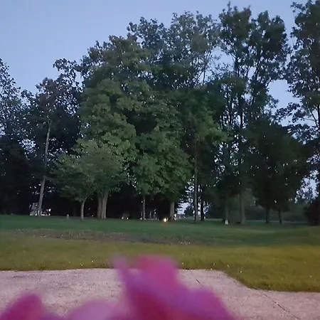 Campanile 3* Maubeuge