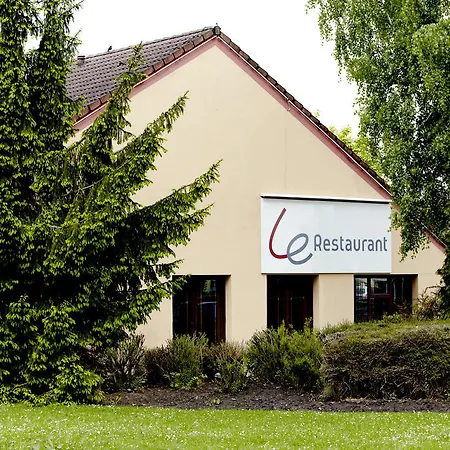 Hotel Campanile 3*