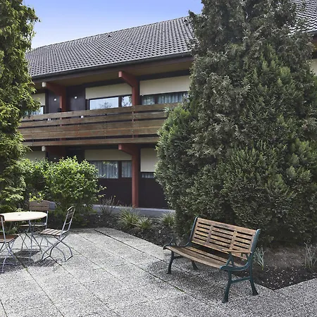 Hotel Campanile Maubeuge