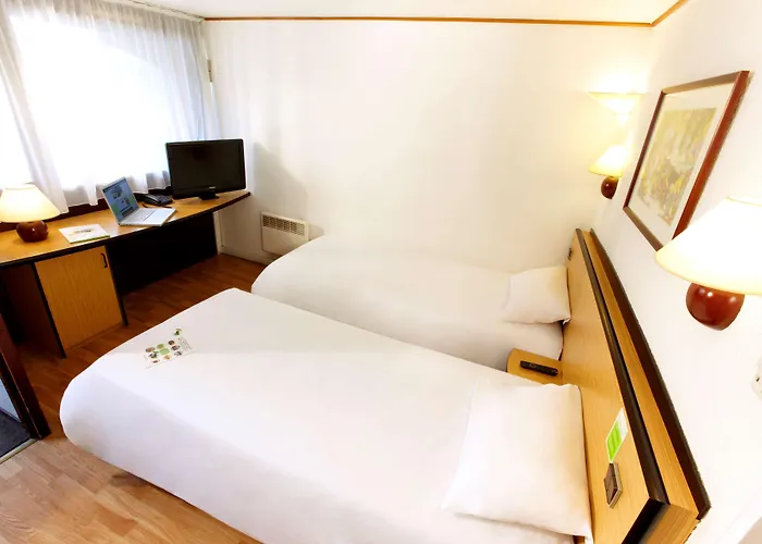 Hotel Campanile Maubeuge