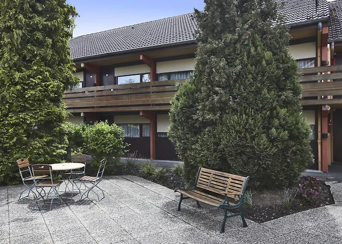 Hotel Campanile Maubeuge